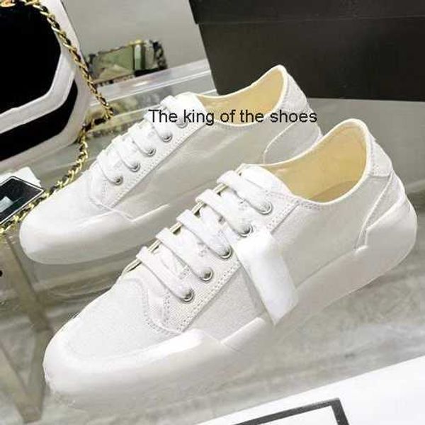dress shoes summer 2022 new style small fragrant casual canvas shoes women's flat leather pad white shallow mouth board, Black
dress shoes summer 2022 new style small fragrant casual canvas shoes women's flat leather pad white shallow mouth board, Black