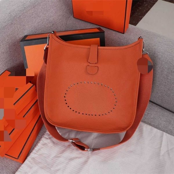 designer bag 2023 evelynbag lychee bags leather totes cow classic practical shoulder genuine for men women large 28cm ajy4 with logo fmnu
designer bag 2023 evelynbag lychee bags leather totes cow classic practical shoulder genuine for men women large 28cm ajy4 with logo fmnu