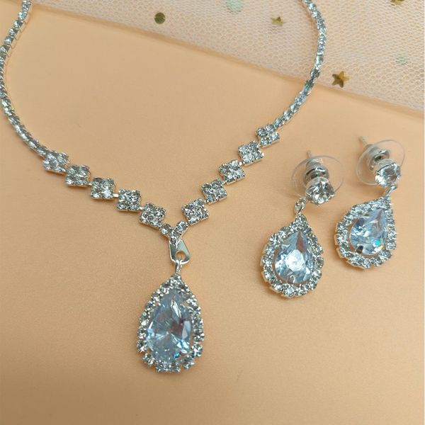 6 style necklace pendant earring suit inlaid crystal earring use tide elements twinkle bridal neklace factory price non fading long chain ne, Silver
6 style necklace pendant earring suit inlaid crystal earring use tide elements twinkle bridal neklace factory price non fading long chain ne, Silver
