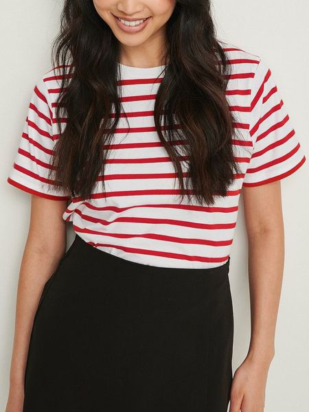 women's t-shirt summer striped short-sleeved t-shirt women's knitted simple casual women's y2k comfortable loose cotton hara, White
women's t-shirt summer striped short-sleeved t-shirt women's knitted simple casual women's y2k comfortable loose cotton hara, White