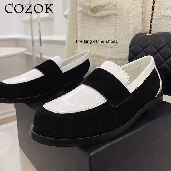 slippers 2022 autumn new round toe loafers women's mixed colors small fragrant style flat retro casual slip-on single shoes ladies 1206, Black
slippers 2022 autumn new round toe loafers women's mixed colors small fragrant style flat retro casual slip-on single shoes ladies 1206, Black