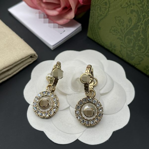 luxury brand women earrings stud retro gold color extravagant colorful pearl earrings engagement earring for lady gifts wholesale jewelry ge, Golden;silver
luxury brand women earrings stud retro gold color extravagant colorful pearl earrings engagement earring for lady gifts wholesale jewelry ge, Golden;silver