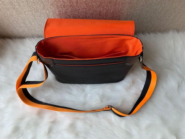 bag cross body mikoms brand classic designer 2019 new fashion men messenger bags cross body bag school bookbag shoulder handbags man purse s
bag cross body mikoms brand classic designer 2019 new fashion men messenger bags cross body bag school bookbag shoulder handbags man purse s