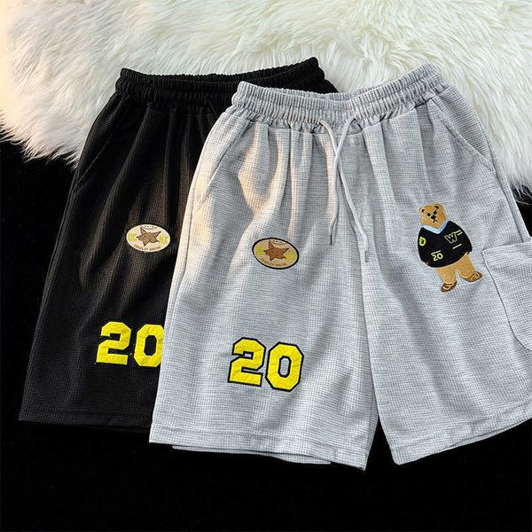 men's shorts cartoon casual shorts men's summer loose drawstring straight pants korean version trend plaid wide leg capris, White;black
men's shorts cartoon casual shorts men's summer loose drawstring straight pants korean version trend plaid wide leg capris, White;black