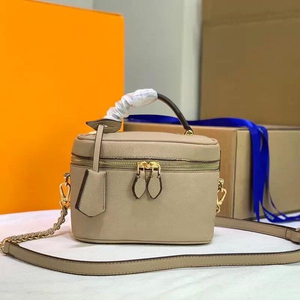 5a designers shoulder bags collision legend with poker patterns each playing card face both are fashion trump cards genuine leather 1th
5a designers shoulder bags collision legend with poker patterns each playing card face both are fashion trump cards genuine leather 1th