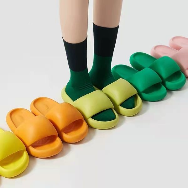 slippers personality bubble sandals indoor and outdoor super soft fashion air cushion family massage 230320, Black
slippers personality bubble sandals indoor and outdoor super soft fashion air cushion family massage 230320, Black