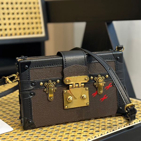 designer bag luxurys shoulder crossbody handbag fashion box bags classic brown flower bags letter soft hand bag women purse 19cm wallet bran
designer bag luxurys shoulder crossbody handbag fashion box bags classic brown flower bags letter soft hand bag women purse 19cm wallet bran