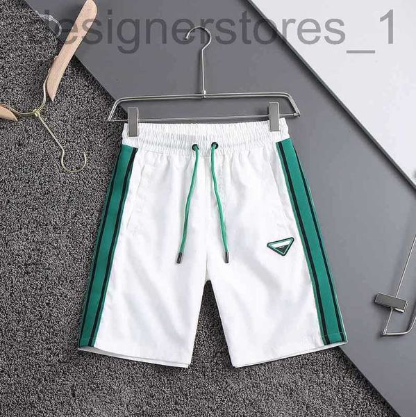designer men's shorts polar style summer wear with beach out of the street pure cotton lycra wyfa, White;black
designer men's shorts polar style summer wear with beach out of the street pure cotton lycra wyfa, White;black