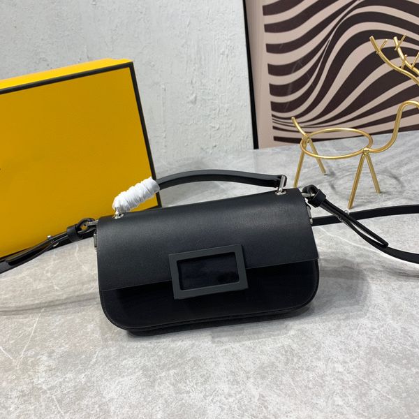 fashionable baguette shoulder bag mini metal color logo buckle flap open leather cowhide women luxury designer crossbody bag
fashionable baguette shoulder bag mini metal color logo buckle flap open leather cowhide women luxury designer crossbody bag