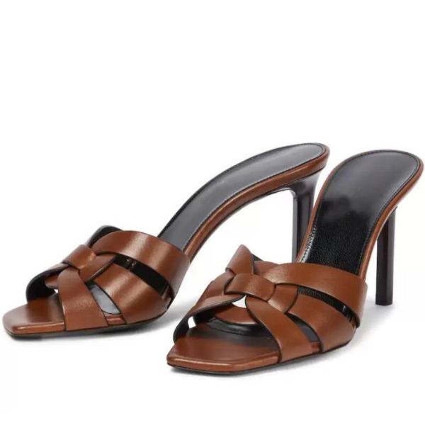 luxury brand woman sandal slipper outdoor beach slide shoes tribute sandals nu pieds calf leather sandal black nude high heel 35-42
luxury brand woman sandal slipper outdoor beach slide shoes tribute sandals nu pieds calf leather sandal black nude high heel 35-42