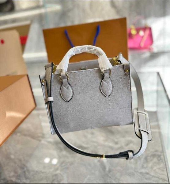 designer tote bag luxury totes bag colorful womens handbags designer shoulder handbag purse pink blakc white on the go 2023 spring in the ci
designer tote bag luxury totes bag colorful womens handbags designer shoulder handbag purse pink blakc white on the go 2023 spring in the ci