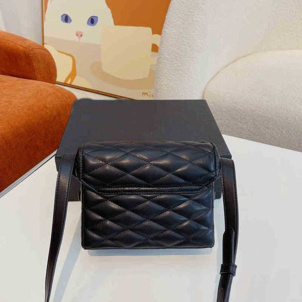 shoulder crossbody bags tote women luxury black y quilted leather box chain cosmetic bag wallets 220914
shoulder crossbody bags tote women luxury black y quilted leather box chain cosmetic bag wallets 220914