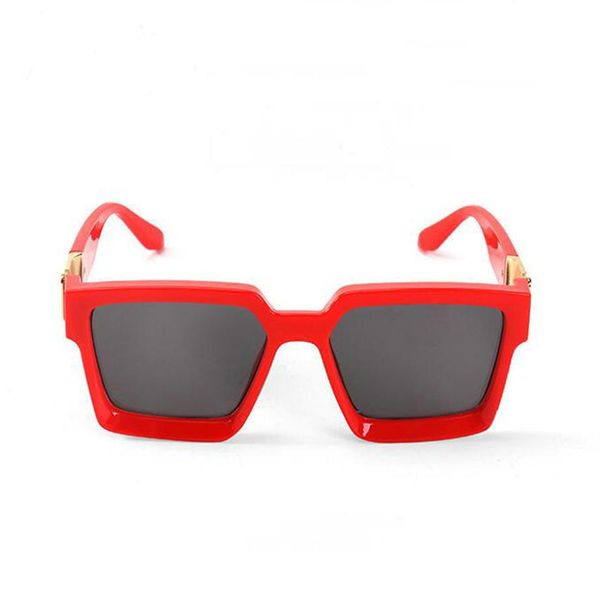 luxury millionaires sunglasses black brand new full frame vintage designer sun glasses for millionaires women men shiny gold logo212v, White;black
luxury millionaires sunglasses black brand new full frame vintage designer sun glasses for millionaires women men shiny gold logo212v, White;black