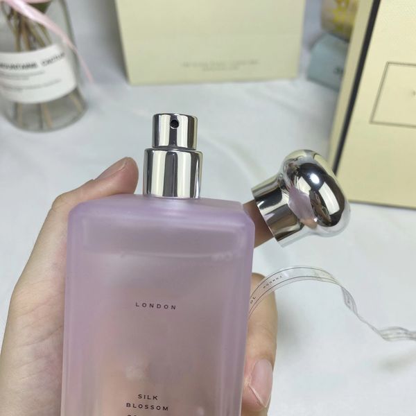 jo malon parfum fragrance brand clone perfume silk blossom spray fragrance for lady 100ml 3.4 fl.oz long lasting smell edp parfum woman colo
jo malon parfum fragrance brand clone perfume silk blossom spray fragrance for lady 100ml 3.4 fl.oz long lasting smell edp parfum woman colo