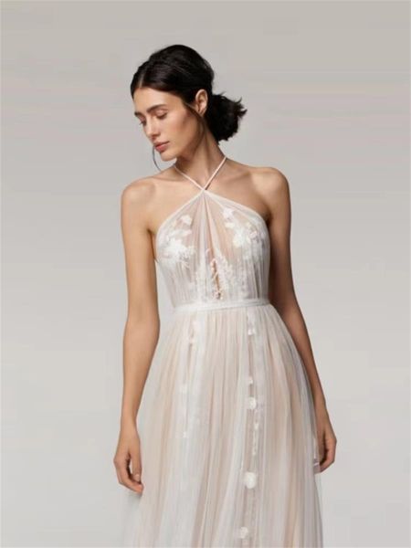 new wedding dress hanging neck french lace super fairy light sleeveless sweet strap ld5006, White
new wedding dress hanging neck french lace super fairy light sleeveless sweet strap ld5006, White