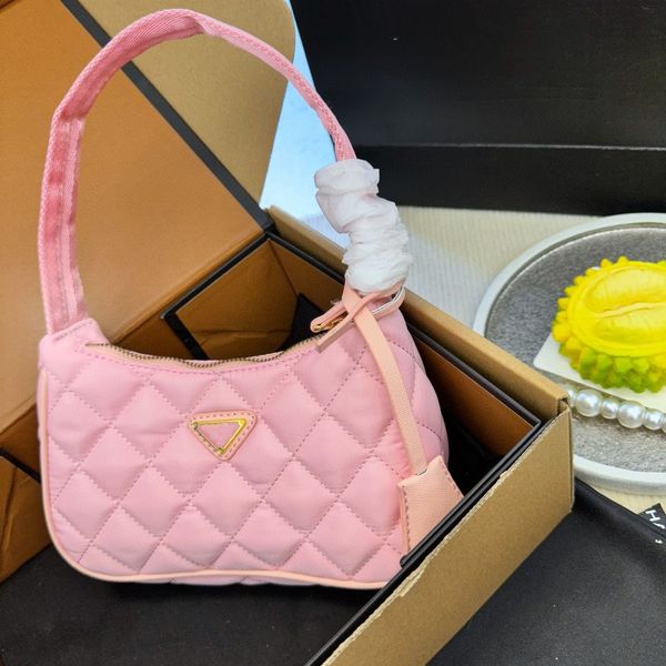 shoulder bags re-edition underarm clutch nylon leather women crossbody messenger handbag evening totes purse wholesale
shoulder bags re-edition underarm clutch nylon leather women crossbody messenger handbag evening totes purse wholesale