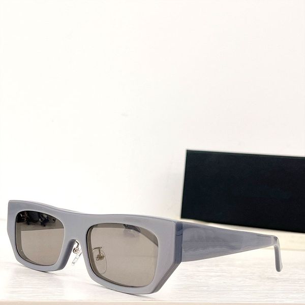 new fashion sunglasses peculiar eyewear men women summer bb0086s style uv400 protection retro full frame glasses with eyewear case, White;black
new fashion sunglasses peculiar eyewear men women summer bb0086s style uv400 protection retro full frame glasses with eyewear case, White;black