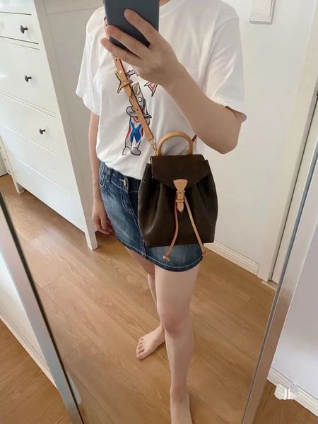 new backpack 2023 designer backpack embossed leather backpack student bag for men and women high-capacity backpack genuine leather luggage t
new backpack 2023 designer backpack embossed leather backpack student bag for men and women high-capacity backpack genuine leather luggage t
