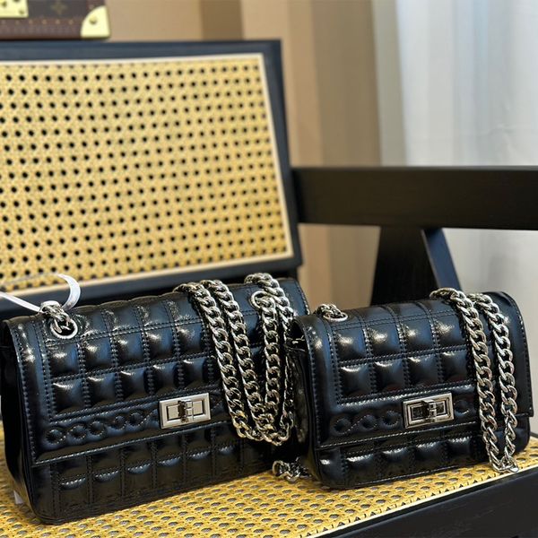 genuine leather bag luxurys handbags designer crossbody shoulder silver chain bag wallet purse women fashion card holder classic cowhide han
genuine leather bag luxurys handbags designer crossbody shoulder silver chain bag wallet purse women fashion card holder classic cowhide han