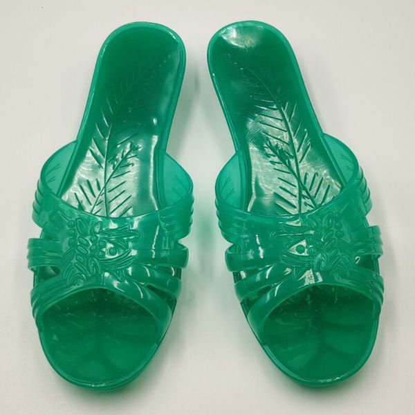 slippers summer women take a bath with jelly plastic transparent and wearresistant crystal slippers dy3984 230320, Black
slippers summer women take a bath with jelly plastic transparent and wearresistant crystal slippers dy3984 230320, Black