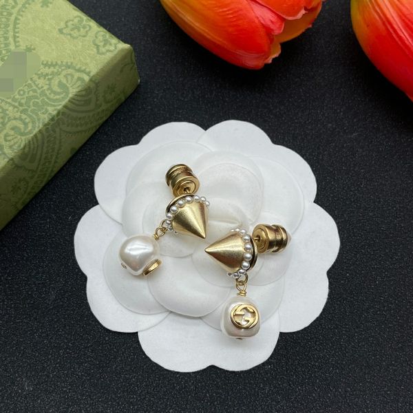 luxury brand women earrings stud retro gold color extravagant colorful pearl earrings engagement earring for lady gifts wholesale jewelry ge, Golden;silver
luxury brand women earrings stud retro gold color extravagant colorful pearl earrings engagement earring for lady gifts wholesale jewelry ge, Golden;silver