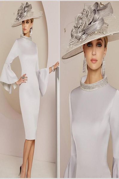 2020 modern silver mother of the bride dresses crystal beaded high neck long sleeve plus size wedding guest dress dubai evening go7386817, Black;red
2020 modern silver mother of the bride dresses crystal beaded high neck long sleeve plus size wedding guest dress dubai evening go7386817, Black;red