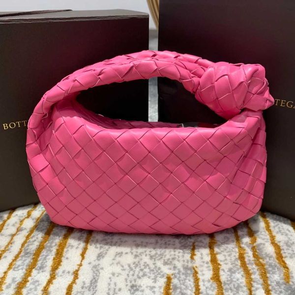 botega venates jodie mini teen intrecciato pouch net red ashigo same mini woven ox horn single shoulder armpit hand cloud knotted bag
botega venates jodie mini teen intrecciato pouch net red ashigo same mini woven ox horn single shoulder armpit hand cloud knotted bag