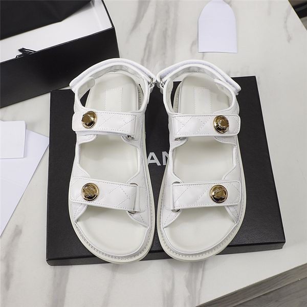 fashion women's sandals 2023 channel luxury brand letter logo summer women's high heels men's casual student flats 08-07, Black
fashion women's sandals 2023 channel luxury brand letter logo summer women's high heels men's casual student flats 08-07, Black