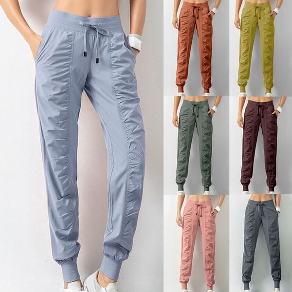 women's pants capris sweatpants fabric drawstring running sport joggers women quick dry athletic gym fitness with two side pockets exer, Black;white
women's pants capris sweatpants fabric drawstring running sport joggers women quick dry athletic gym fitness with two side pockets exer, Black;white