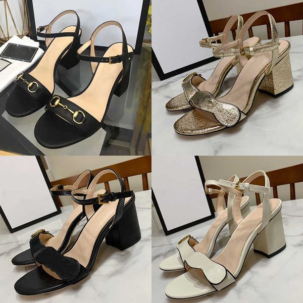 shoes sandals luxury high heels women designers metallic laminate leathers middle heel summer beach wedding dress no021
shoes sandals luxury high heels women designers metallic laminate leathers middle heel summer beach wedding dress no021