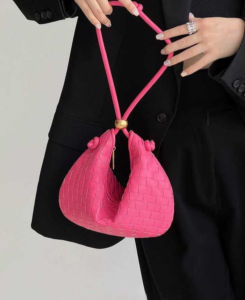botega venates jodie mini teen intrecciato pouch summer woven bag handbag women's portable crossbody underarm bag
botega venates jodie mini teen intrecciato pouch summer woven bag handbag women's portable crossbody underarm bag