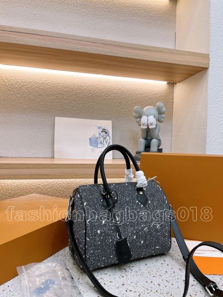 womens denim speedy bandouliere 25 handbag luxury monograms floral tote bag mm ladies fashion jean shoulder bags crossbody purse pouch m2146
womens denim speedy bandouliere 25 handbag luxury monograms floral tote bag mm ladies fashion jean shoulder bags crossbody purse pouch m2146