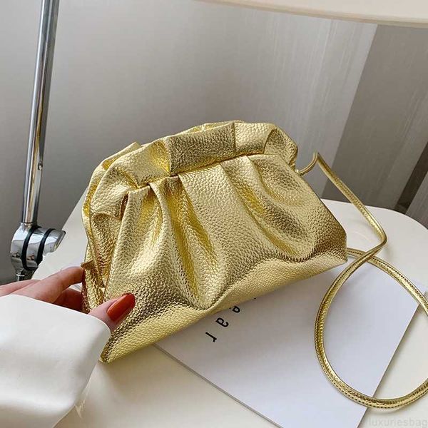 botega venates jodie mini teen intrecciato pouch armpit cloud cross small women's spring and summer messenger fashion one shoulder soft
botega venates jodie mini teen intrecciato pouch armpit cloud cross small women's spring and summer messenger fashion one shoulder soft
