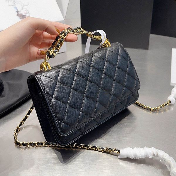 letter handheld woc women cowhide shoulder bag ball pattern leather mini classic flap wallet trend crossbody designer bag multi pochettes fa
letter handheld woc women cowhide shoulder bag ball pattern leather mini classic flap wallet trend crossbody designer bag multi pochettes fa