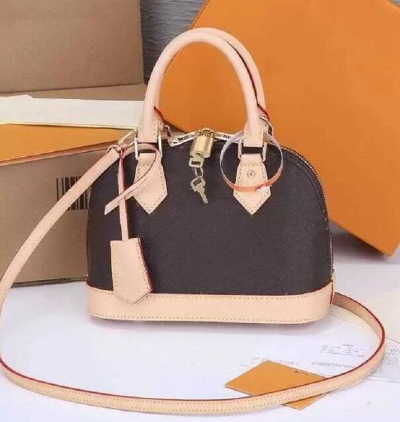 alma bb fashion louiseity women shoulder bags chain messenger bag leather viutonity handbags shell wallet purse ladies cosmetic crossbody ba
alma bb fashion louiseity women shoulder bags chain messenger bag leather viutonity handbags shell wallet purse ladies cosmetic crossbody ba