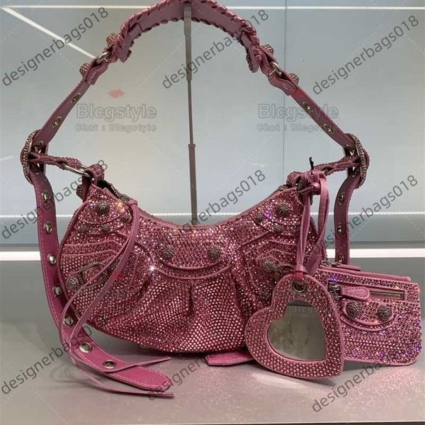 evening bag le designer balencaigass lecagoles bags cagole full diamond half moon dumplings motorcycle bag messenger handbagy6r4
evening bag le designer balencaigass lecagoles bags cagole full diamond half moon dumplings motorcycle bag messenger handbagy6r4