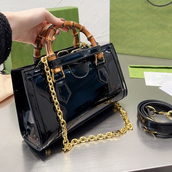 bamboo totes bag women designer handbags purse patent leather chains cross body shoulder bags removable double shoulder strap bamboos handle
bamboo totes bag women designer handbags purse patent leather chains cross body shoulder bags removable double shoulder strap bamboos handle