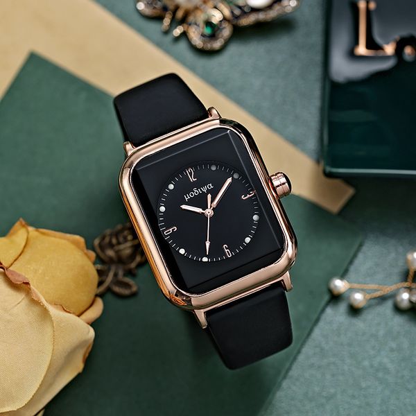 10 pcs creative fashion all-match quartz watch female wholesale new trend silica gel luminous small square table, Slivery;golden
10 pcs creative fashion all-match quartz watch female wholesale new trend silica gel luminous small square table, Slivery;golden