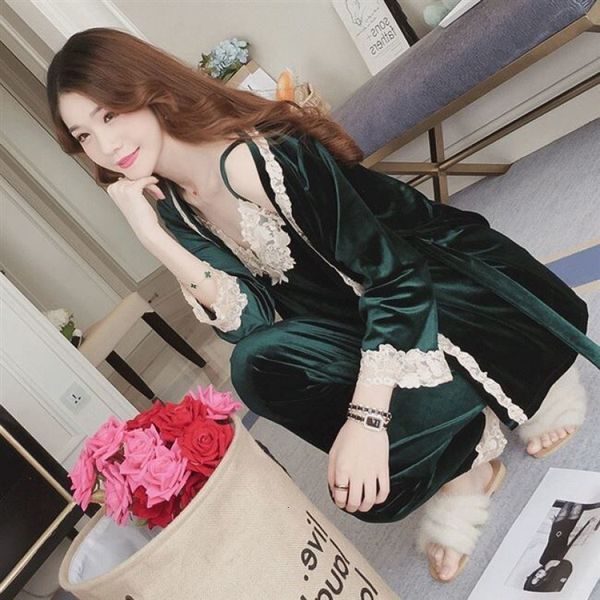 women's sleepwear pajamas women's autumn winter sling gold velvet long-sleeved ladies nightgown suit large size home wear three-pi, Black;red
women's sleepwear pajamas women's autumn winter sling gold velvet long-sleeved ladies nightgown suit large size home wear three-pi, Black;red