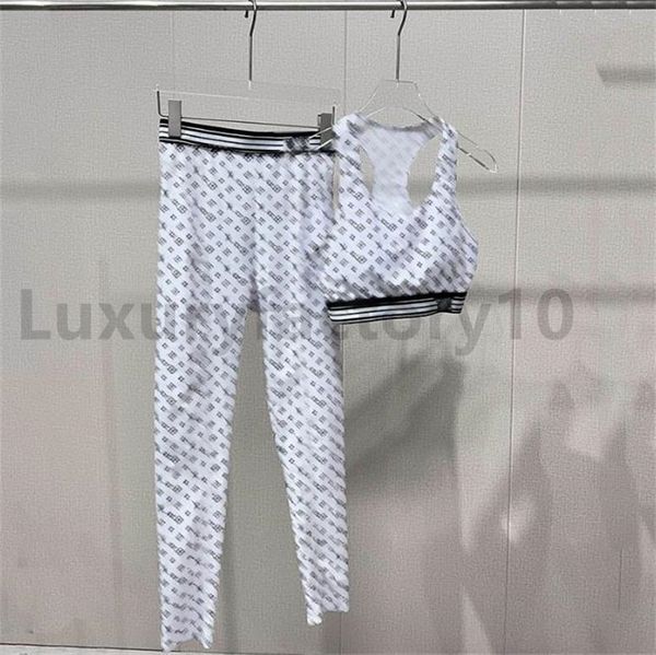 womens tracksuits yoga outfits vest pant yoga sets letter print women two piece set ladies fitness clothing sportswear suit, White;red
womens tracksuits yoga outfits vest pant yoga sets letter print women two piece set ladies fitness clothing sportswear suit, White;red