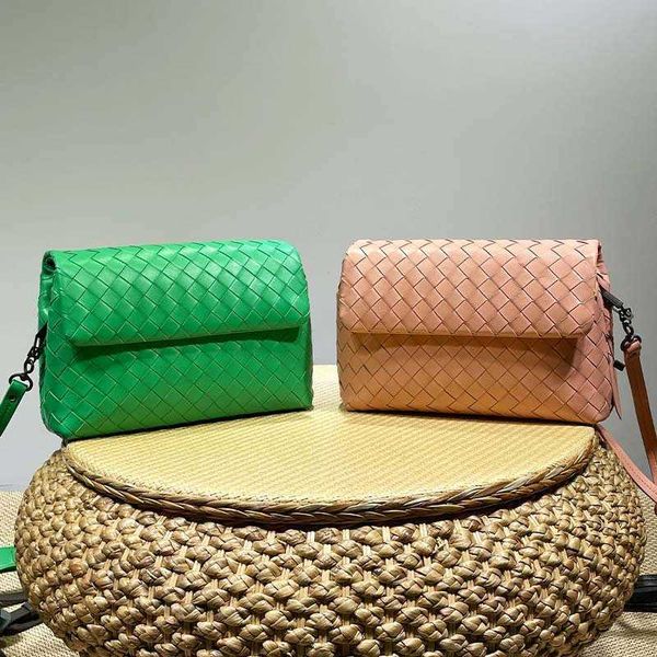 botega venates jodie mini teen intrecciato pouch crowd autumn and winter women's sheepskin leather knitted fashion casual one shoulder
botega venates jodie mini teen intrecciato pouch crowd autumn and winter women's sheepskin leather knitted fashion casual one shoulder