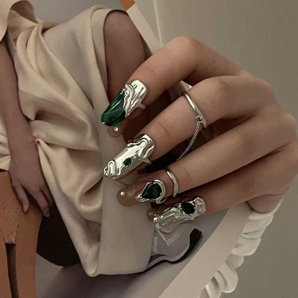 fflacell vintage niche design punk metal emerald fingertip one piece ring set for women girl jewelry, Golden;silver
fflacell vintage niche design punk metal emerald fingertip one piece ring set for women girl jewelry, Golden;silver