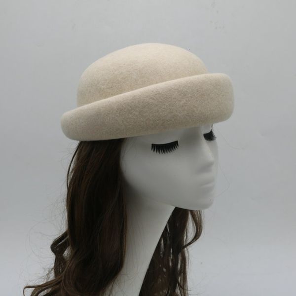 berets high grade classical solid french hat thick white wool women cap warm beanies winter boina feminina 230321, Blue;gray
berets high grade classical solid french hat thick white wool women cap warm beanies winter boina feminina 230321, Blue;gray