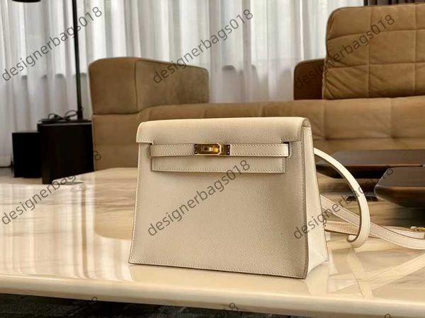 evening bag brand designer women's high-end classic swift leathers hand-made fashion woman shoulder s retro h family dance series hands
evening bag brand designer women's high-end classic swift leathers hand-made fashion woman shoulder s retro h family dance series hands