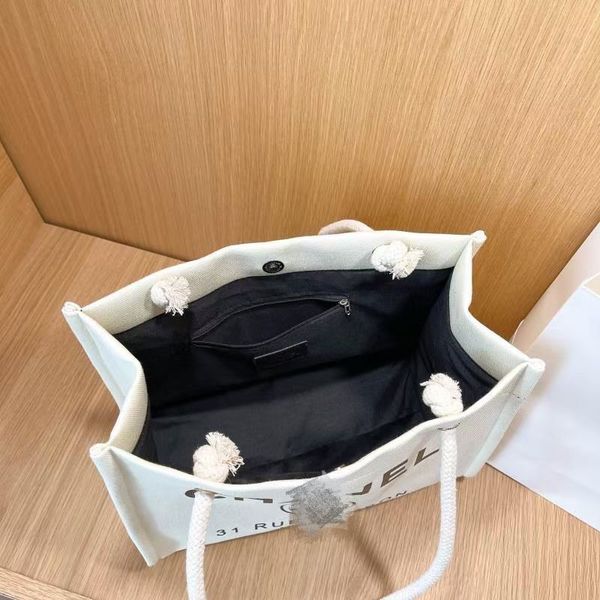 luxurys designers totes chains beach shopping bag womens shoulder bag duffel mens wallet canvas lady bags pochette linen crossbody purses hi
luxurys designers totes chains beach shopping bag womens shoulder bag duffel mens wallet canvas lady bags pochette linen crossbody purses hi