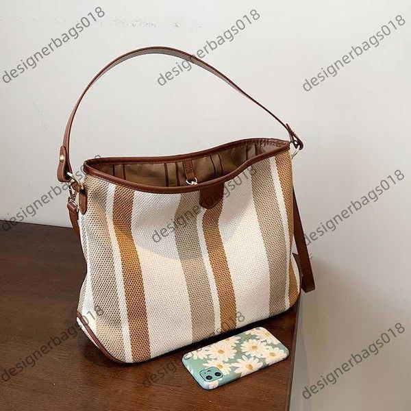 bags evening bags tote women's bag 2021 shoulder shopper designer bolsas korean simple fashion quality wild female for women handbags
bags evening bags tote women's bag 2021 shoulder shopper designer bolsas korean simple fashion quality wild female for women handbags