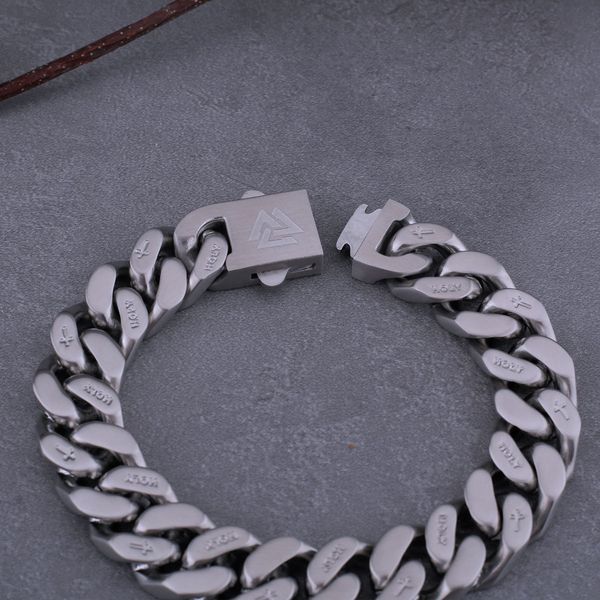 charm bracelets original cross stainless steel cuban bracelet brushed frosted men and women couple gift faith amulet wholesale 230320, Golden;silver
charm bracelets original cross stainless steel cuban bracelet brushed frosted men and women couple gift faith amulet wholesale 230320, Golden;silver