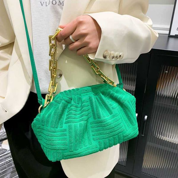 botega venates jodie mini teen intrecciato pouch cloud thick chain women's shoulder version portable spring summer net red ocean gas me
botega venates jodie mini teen intrecciato pouch cloud thick chain women's shoulder version portable spring summer net red ocean gas me
