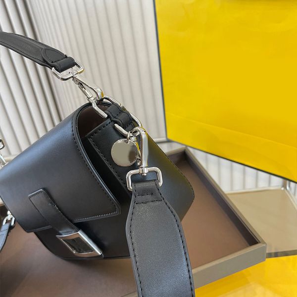 plain baguette crossbody bag women handbags purse women shoulder bags genuine leather removable handle strap silver hardware interior zip
plain baguette crossbody bag women handbags purse women shoulder bags genuine leather removable handle strap silver hardware interior zip