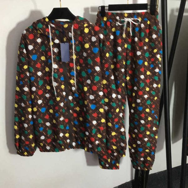 23ss designer brand women sports suit colorful polka dot classic logo print long-sleeved hooded zipper coat elastic waist casual pantsset wo, Gray
23ss designer brand women sports suit colorful polka dot classic logo print long-sleeved hooded zipper coat elastic waist casual pantsset wo, Gray
